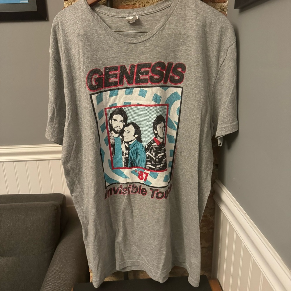 Genesis Invisible Touch Poster Gray Graphic Tshirt Size XL